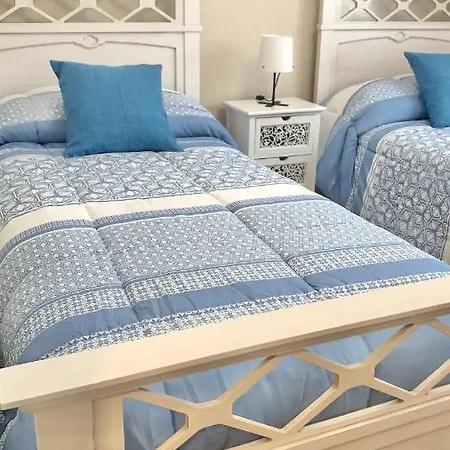 Apartemento En Con Parking * מונדקה